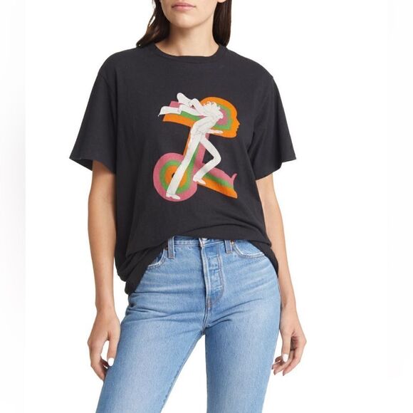 Levi’s Retro Graphic Tee-NWT   - Picture 1 of 6
